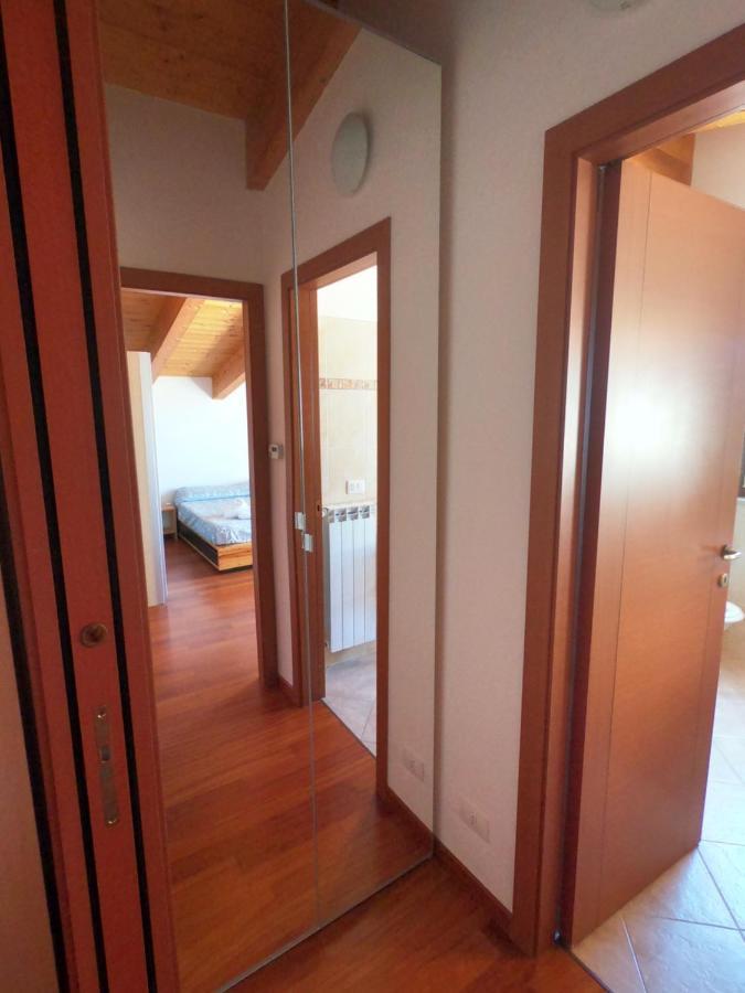 Attico Petfriendly Con Terrazzo, Via Del Borgo Appartement Montesilvano Marina Buitenkant foto