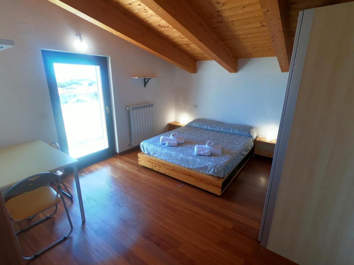 Attico Petfriendly Con Terrazzo, Via Del Borgo Appartement Montesilvano Marina Buitenkant foto