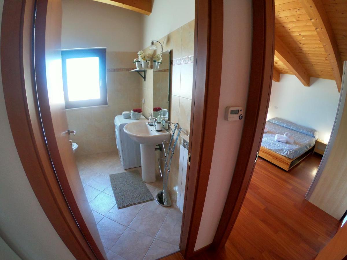 Attico Petfriendly Con Terrazzo, Via Del Borgo Appartement Montesilvano Marina Buitenkant foto